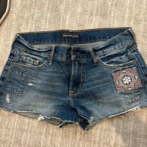 NWOT Abercrombie shorts